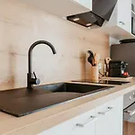 - Le Quai 07 * Χάβρη